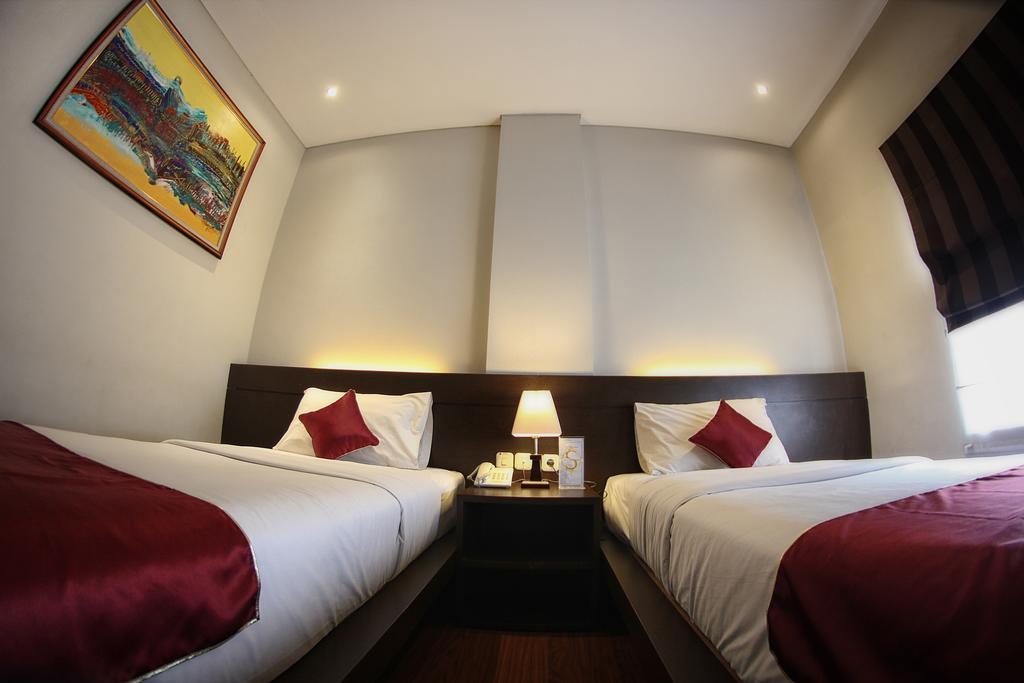 Sutan Raja Guest House Bandung Exterior foto